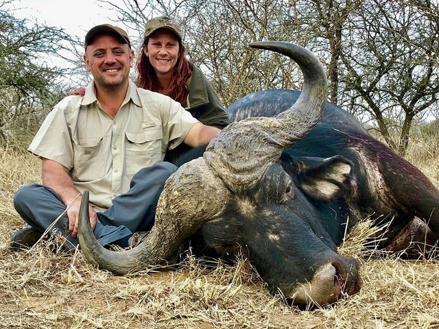 Big Game Safaris | World Safari Xpeditions - African Safariesions